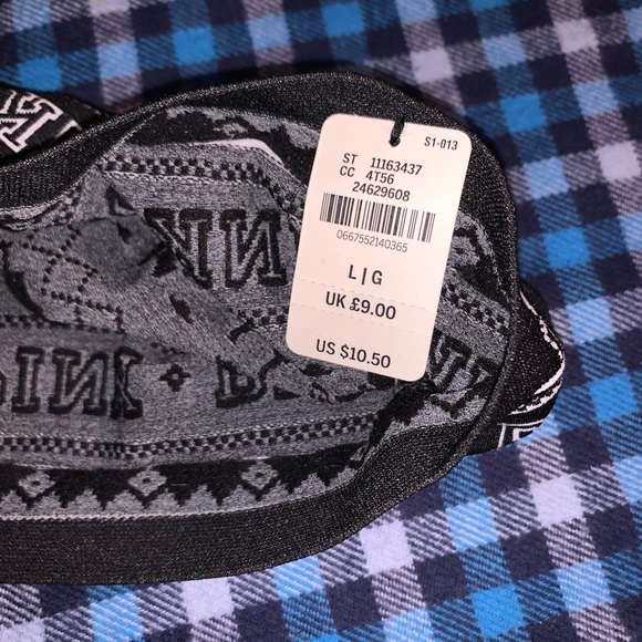 Victoria’s Secret PINK Halloween/Holiday Panty Bundle - Picture 11 of 12